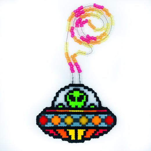 Alien in Spaceship - (M) Perler