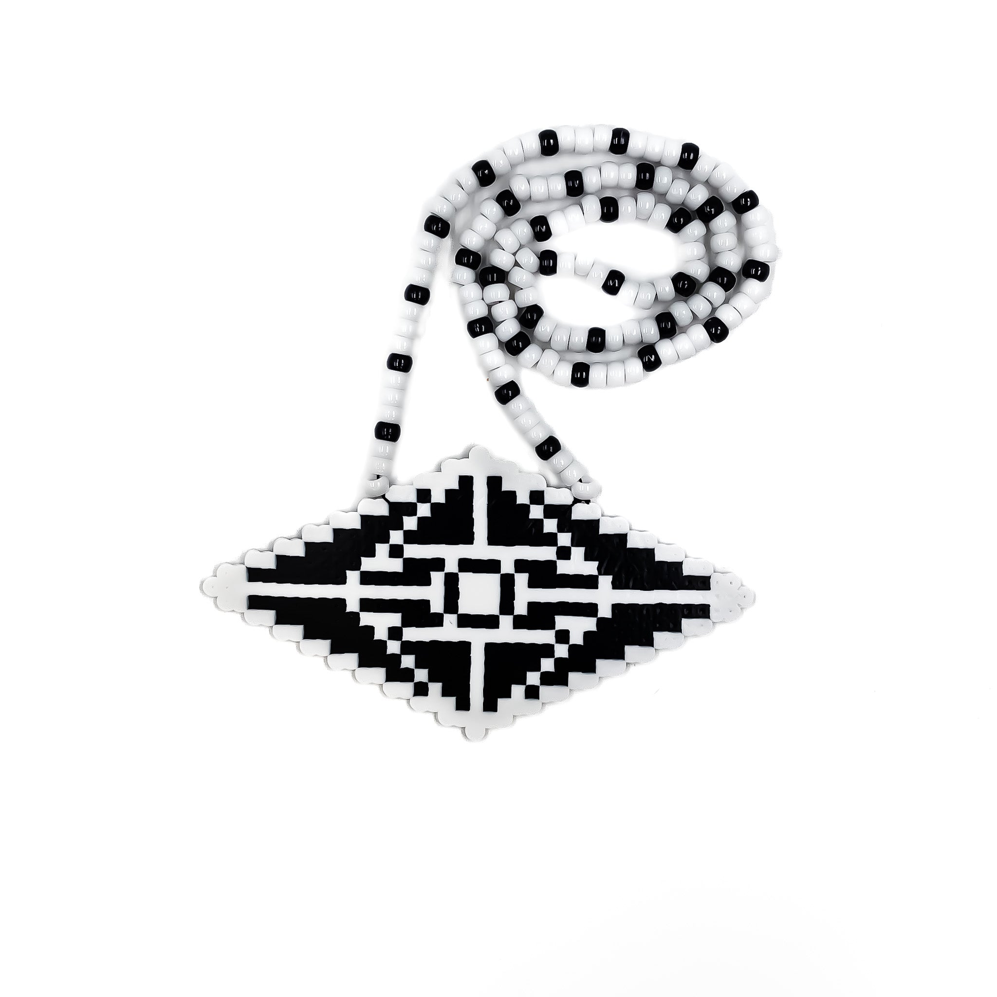 Slander - (M) Perler Art Neclackce