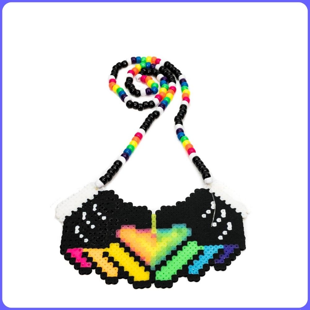 Heart Hands - (M) Perler