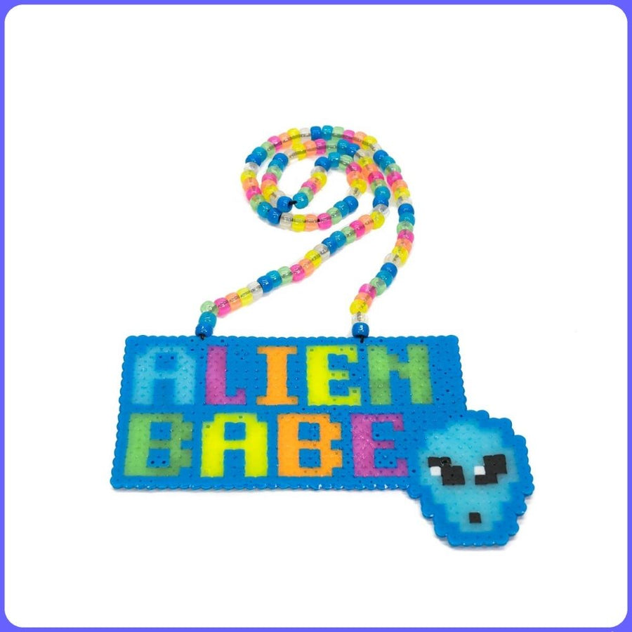 Alien Babe - (M) Perler