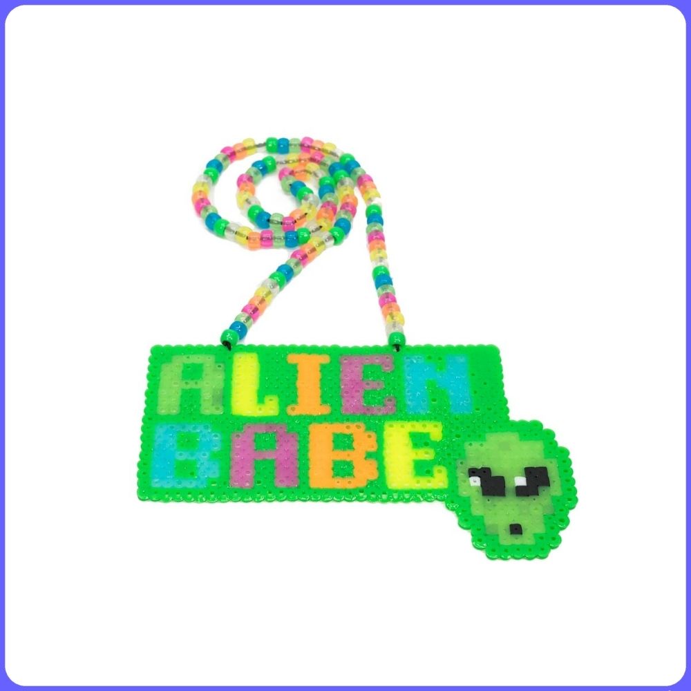Alien Babe - (M) Perler