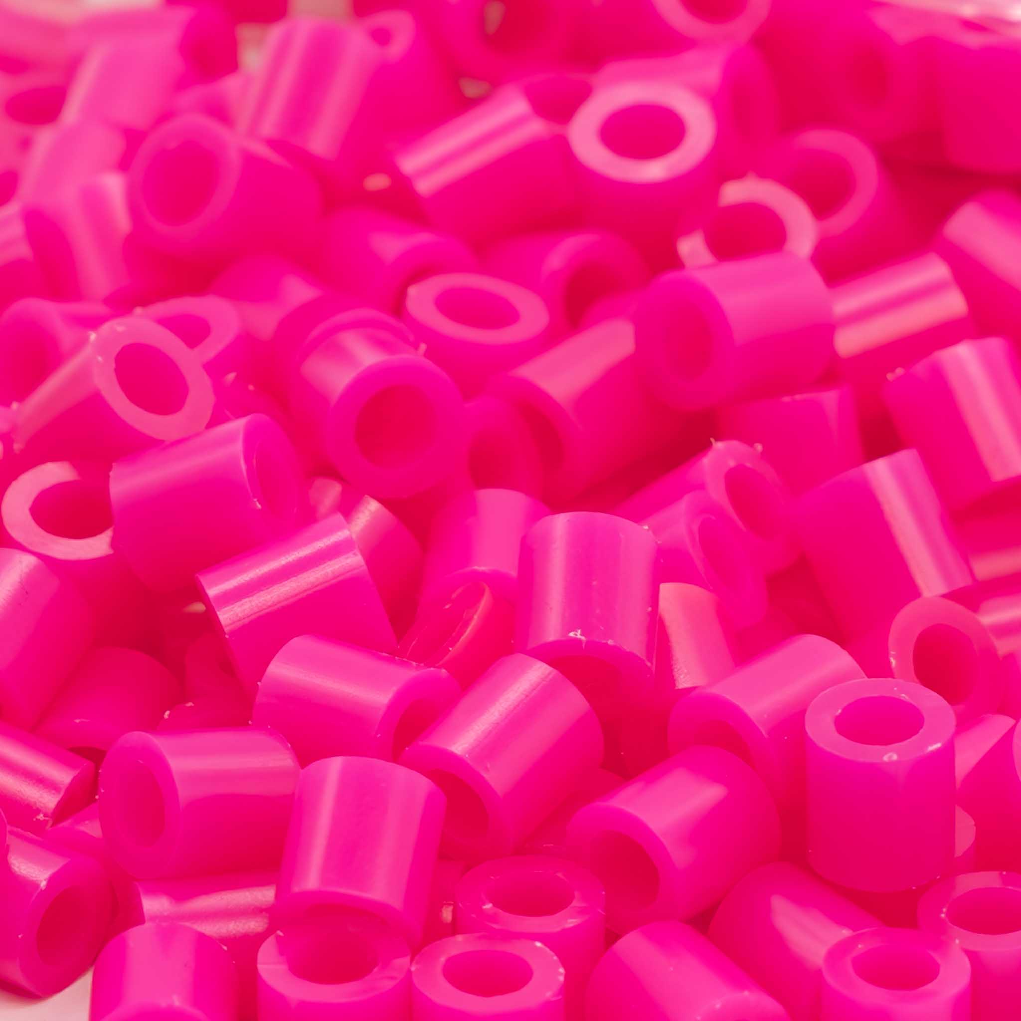 Fuschia Fuse Beads - 5mm - 1000/Pack
